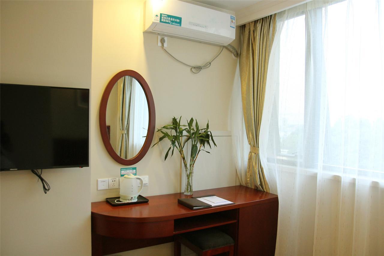 Greentree Inn Jiangsu Wuxi New District Airport Business Hotel מראה חיצוני תמונה